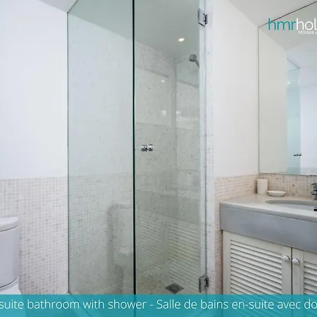 Luxury Penthouse Seaesta By Hmr Holidays *